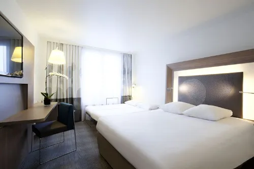 Novotel Paris 17 Photos