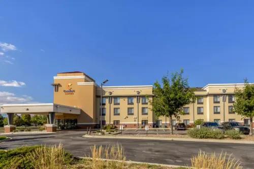Comfort Suites Longmont Extérieur Photos