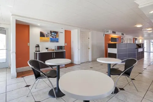 Motel 6 Kirkland, WA - North Kirkland À proximité de l'hôtel Photos