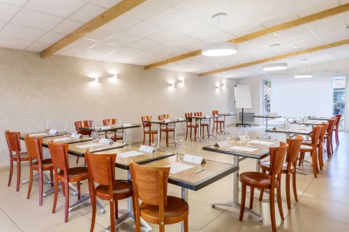 Sure Hotel by Best Western Reims Nord Espaces Affaires Photos