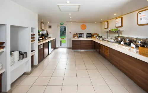 Holiday Inn Express Warwick - Stratford-Upon-Avon Dining Photos