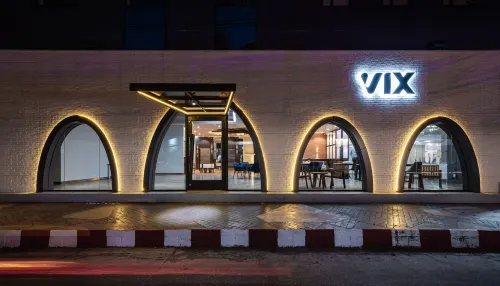 Vix Bangkok @ Victory Monument Extérieur Photos