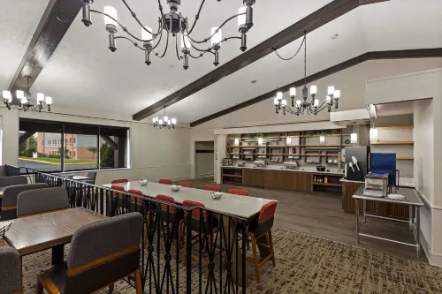 The Clover Hotel, Ascend Hotel Collection Restauration Photos