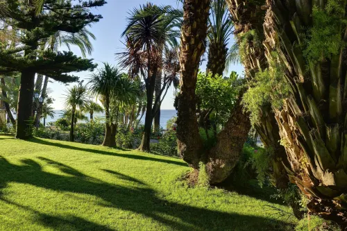 Royal Hotel Sanremo Exterior Photos