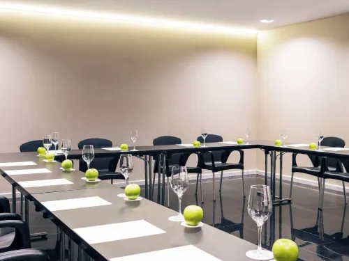 Mercure Bilbao Jardines de Albia Business Facilities Photos