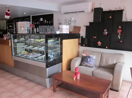 Cosmopolitan Motel & Serviced Apartments Dining Photos