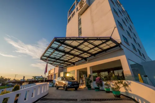 Sintesa Peninsula Hotel Palembang Ulkopuoli Photos