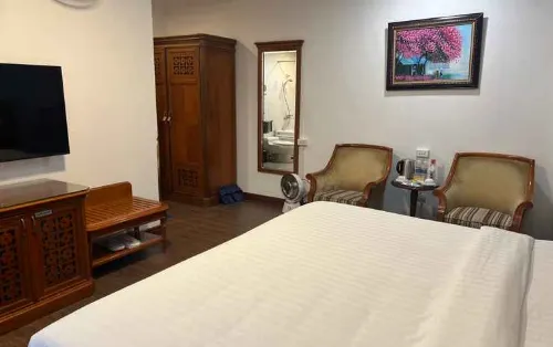 A25 Hotel - 19 Phan Dinh Phung Zimmer Photos