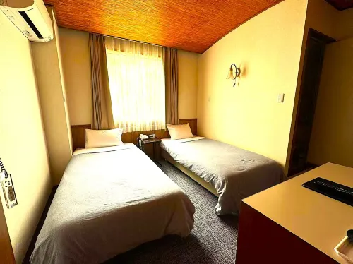 Shinnishiki Hotel Rooms Photos