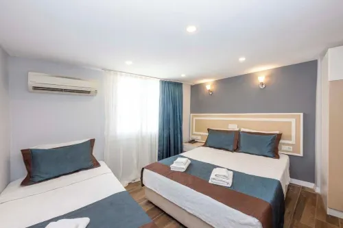 Legend Tulip Hotel Rooms Photos
