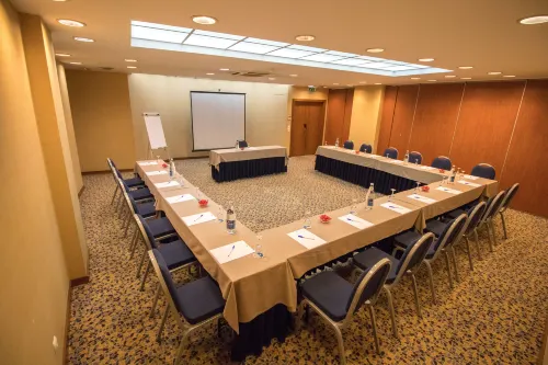 Hotel Travel Park Lisboa Business Photos