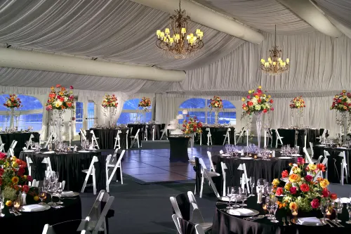 Hilton Chicago Oak Brook Hills Resort & Conference Center Dining Photos