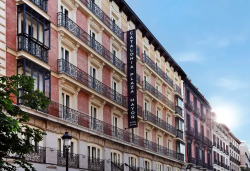 Catalonia Plaza Mayor Exterior Photos
