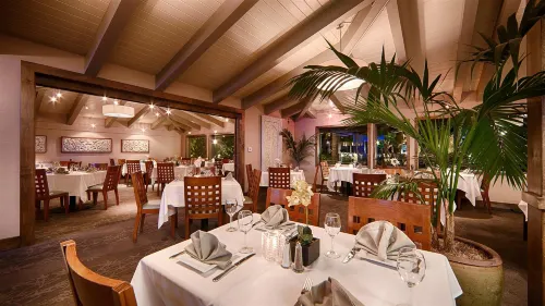 Best Western Plus Island Palms Hotel & Marina Dining Photos