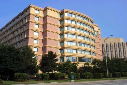 Embassy Suites by Hilton Chicago O'Hare Rosemont Exterior Photos
