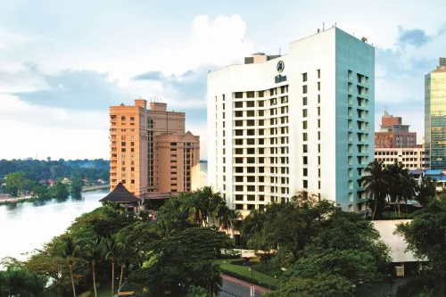 Hilton Kuching Eksterior Photos