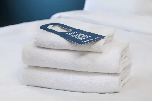 Travelodge London City Airport Photos