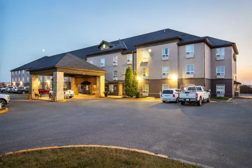 Quality Inn & Suites Yorkton Eksterior Photos