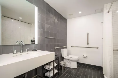 Motto By Hilton Philadelphia Rittenhouse Square Rooms Photos