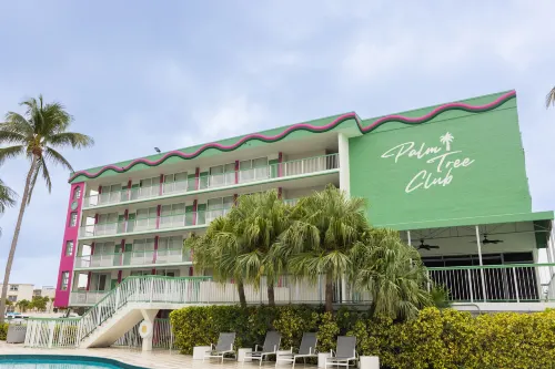 Palm Tree Club Miami Hotel Exterior Photos