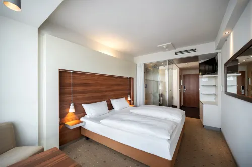 Occidental Dresden Newa Rooms Photos
