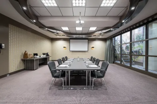 Bilderberg Garden Hotel Business Photos