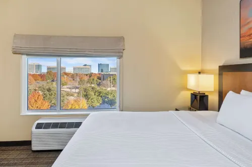 Cambria Hotel Plano - Frisco Camere Photos