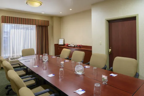 Holiday Inn Express & Suites Chester-Monroe-Goshen Dành cho công việc Photos