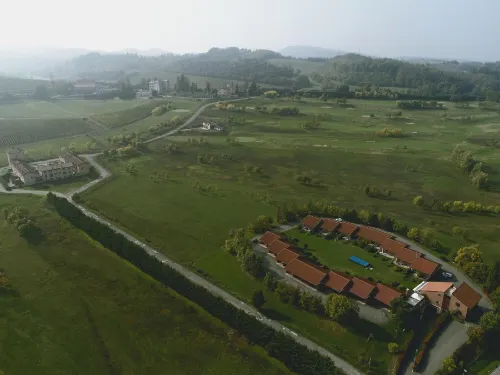 Serravalle Golf Hotel À proximité de l'hôtel Photos