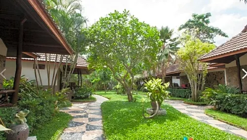 Salad Beach Resort Exterior Photos