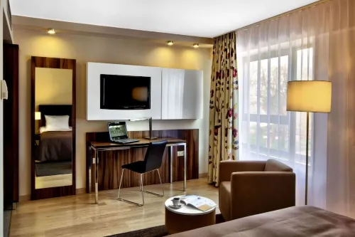 Hotel Moderno Poznań Phòng Photos