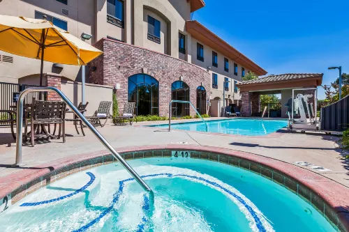 Holiday Inn Express & Suites Atascadero Leisure & Recreation Photos