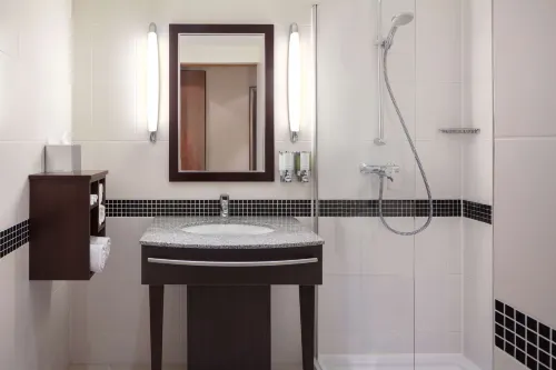 Hampton by Hilton Berlin City West Rooms Photos