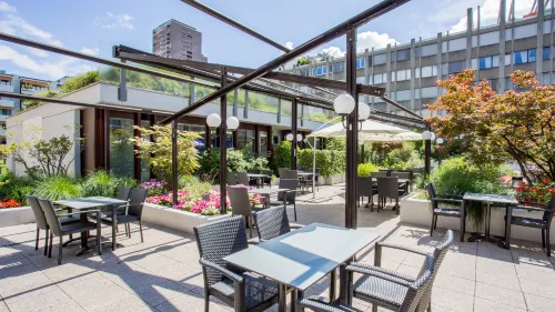 Crowne Plaza Zurich Extérieur Photos
