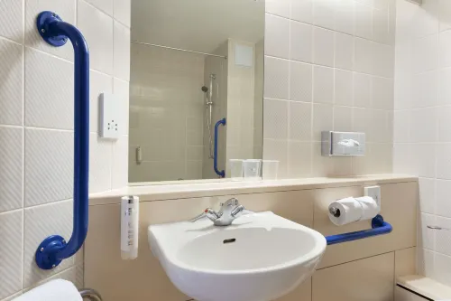 Days Inn by Wyndham Membury M4 Photos