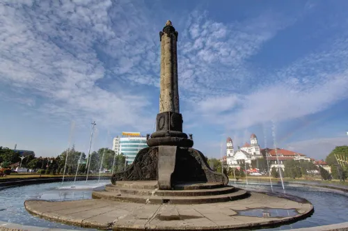 Ibis Budget Semarang Tendean À proximité de l'hôtel Photos
