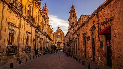 Holiday Inn Express Morelia Centro Historico Near Hotel Photos
