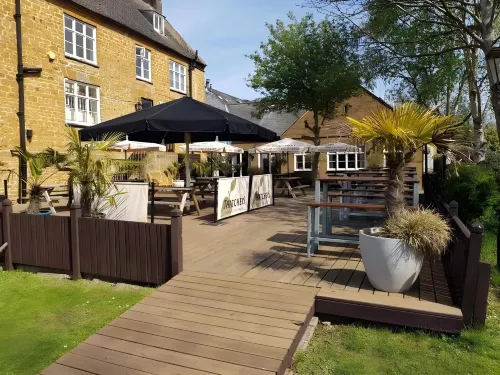 The World's End - Northampton Public Areas Photos