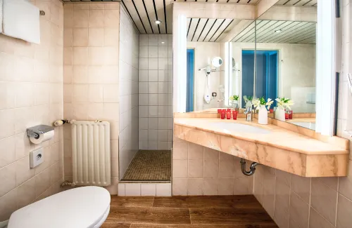 Leonardo Hotel Hamburg City Nord Photos