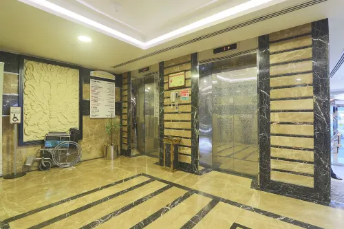 Queen Palace Hotel Public Areas Photos