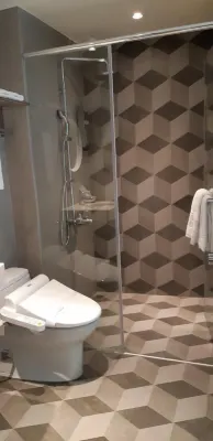 New California Hotel Rooms Photos