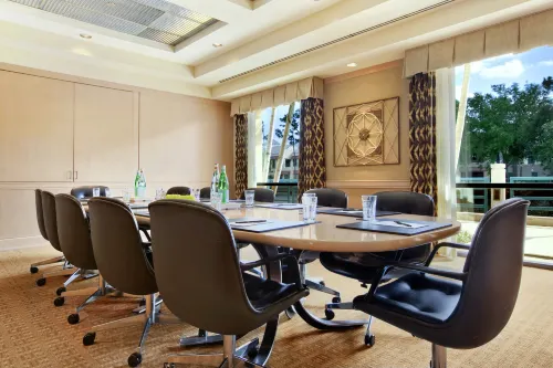 Hilton Boca Raton Suites Business Facilities Photos