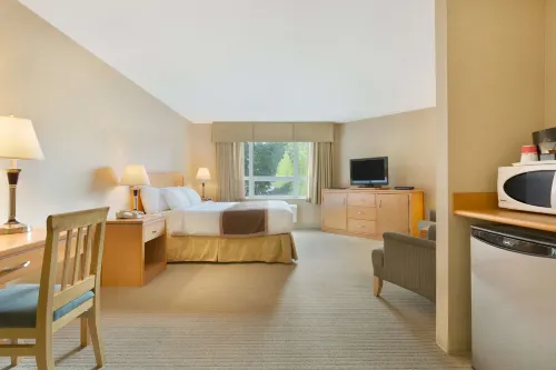 Ramada by Wyndham Nanaimo Camere Photos