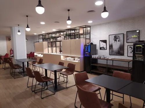 Ramada by Wyndham Madrid Tres Cantos Dining Photos