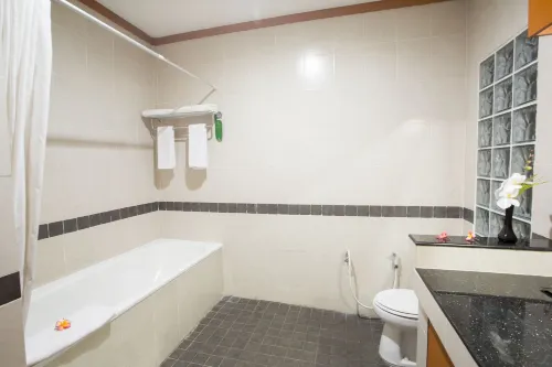 The Royale Krakatau Hotel Kamar Photos