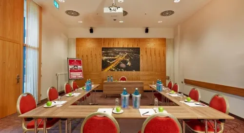 H4 Hotel München Messe Geschäftseinrichtungen Photos