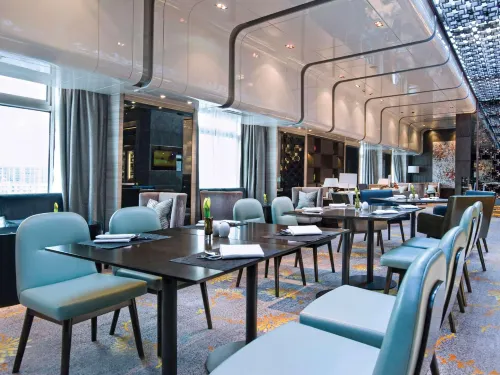 Royal Plaza Hotel Business Facilities Photos