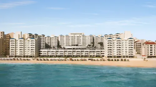 Hilton Cancun Mar Caribe All-Inclusive Resort Exterior Photos