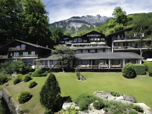 Hotel Lindenhof by Crossworld AG Exterior Photos