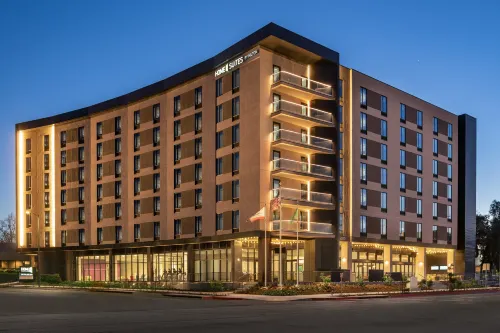 Home2 Suites by Hilton Woodland Hills Los Angeles Featured Photos